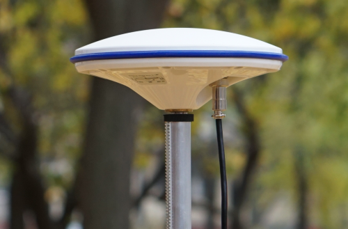 GNSS приймач GM SMART для паралельного водіння, агронавігації 10 Гц